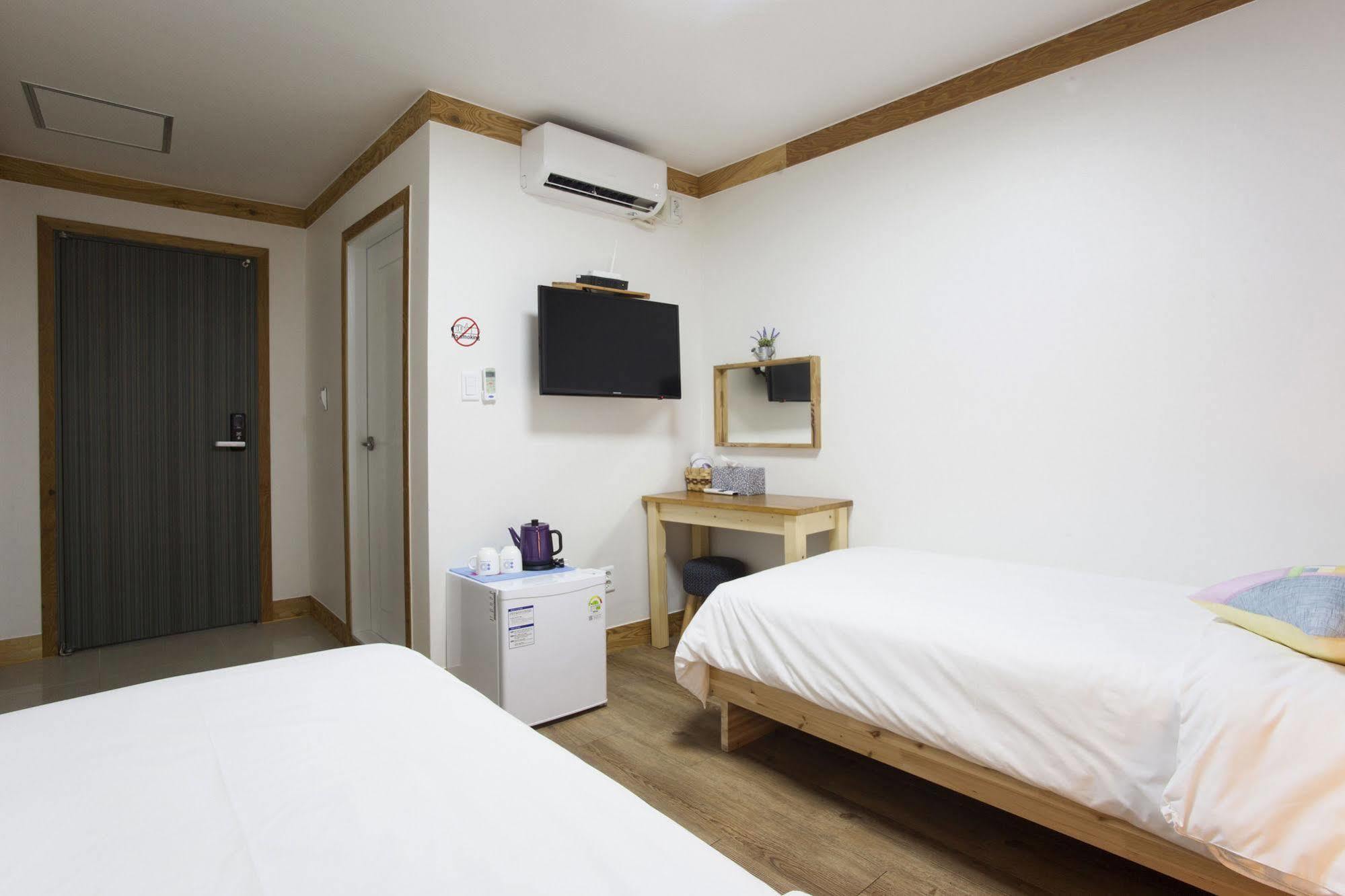 Mini Hotel Dalkom In Dongdaemun Séoul Extérieur photo