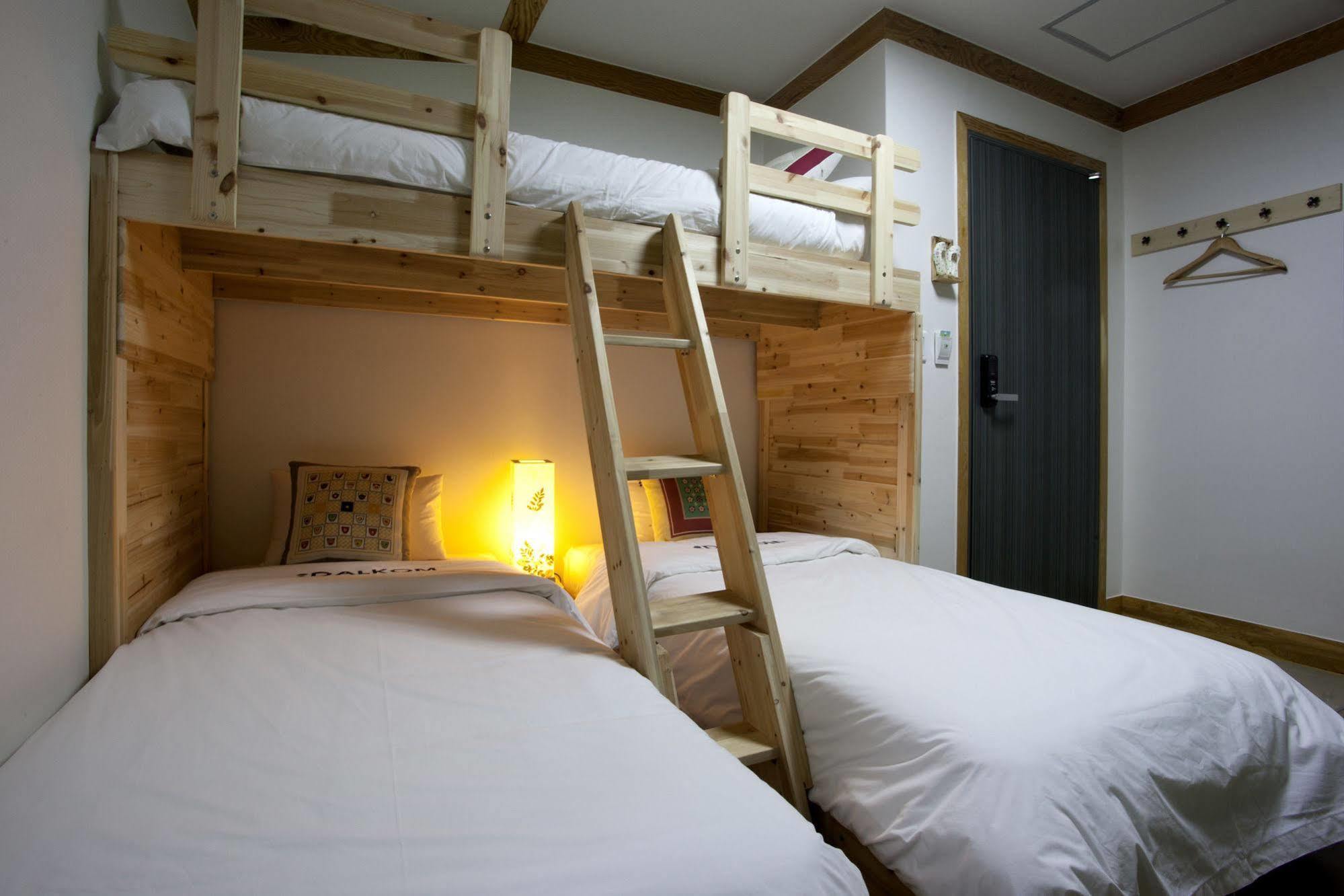 Mini Hotel Dalkom In Dongdaemun Séoul Extérieur photo