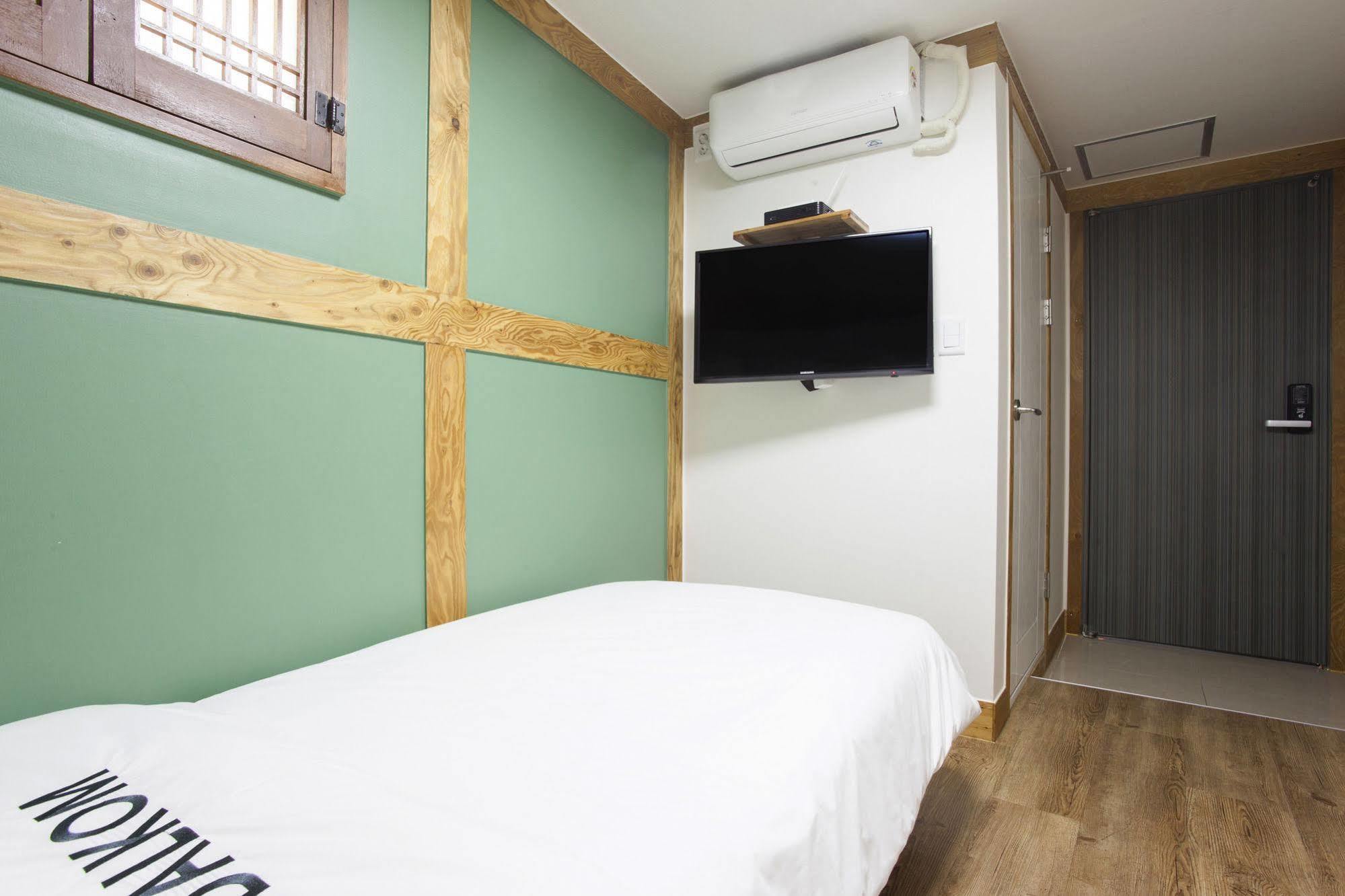 Mini Hotel Dalkom In Dongdaemun Séoul Extérieur photo
