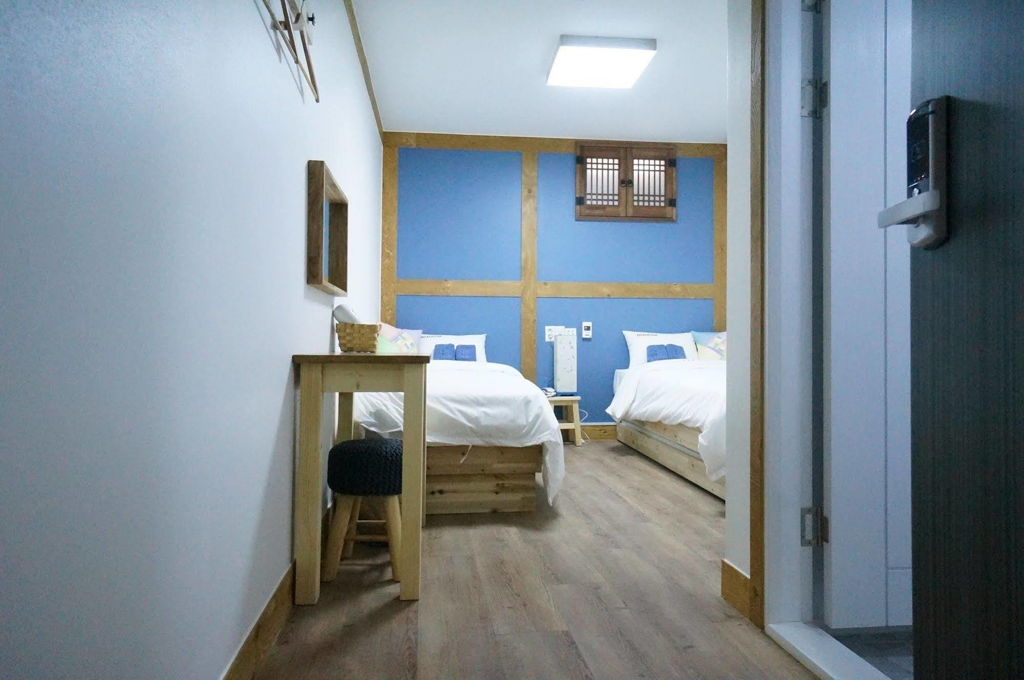 Mini Hotel Dalkom In Dongdaemun Séoul Extérieur photo