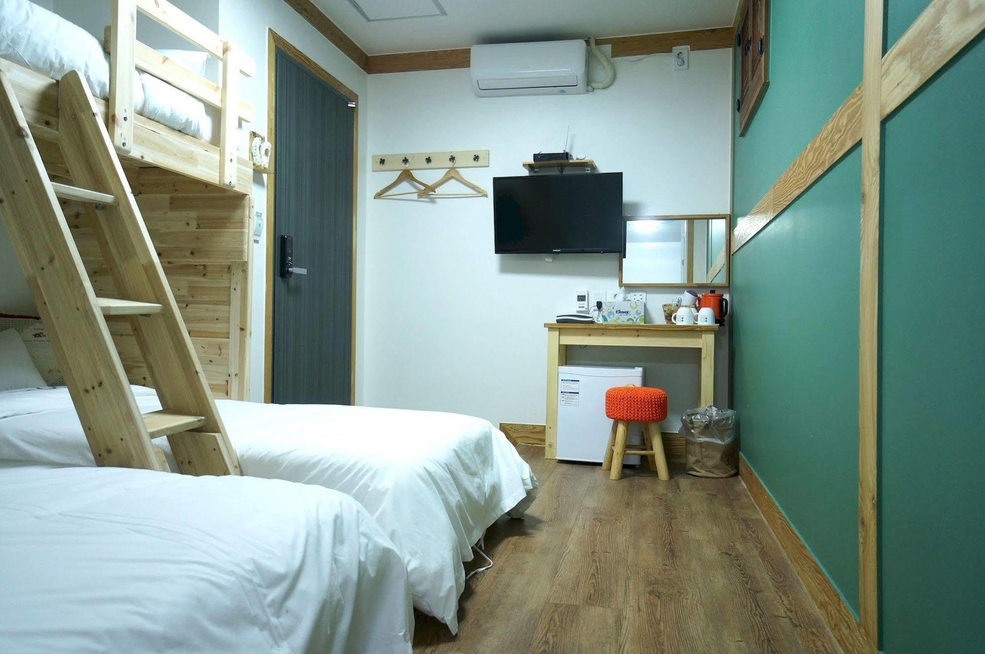 Mini Hotel Dalkom In Dongdaemun Séoul Extérieur photo
