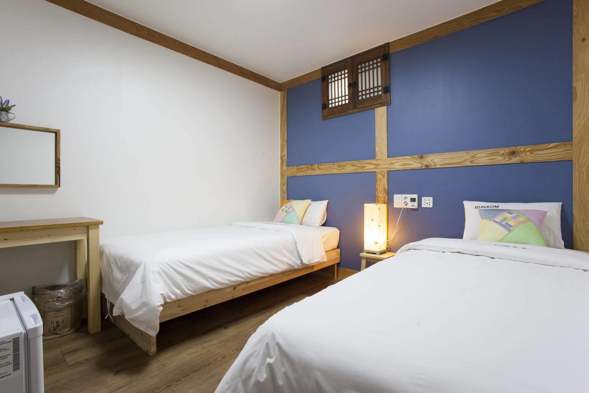 Mini Hotel Dalkom In Dongdaemun Séoul Extérieur photo