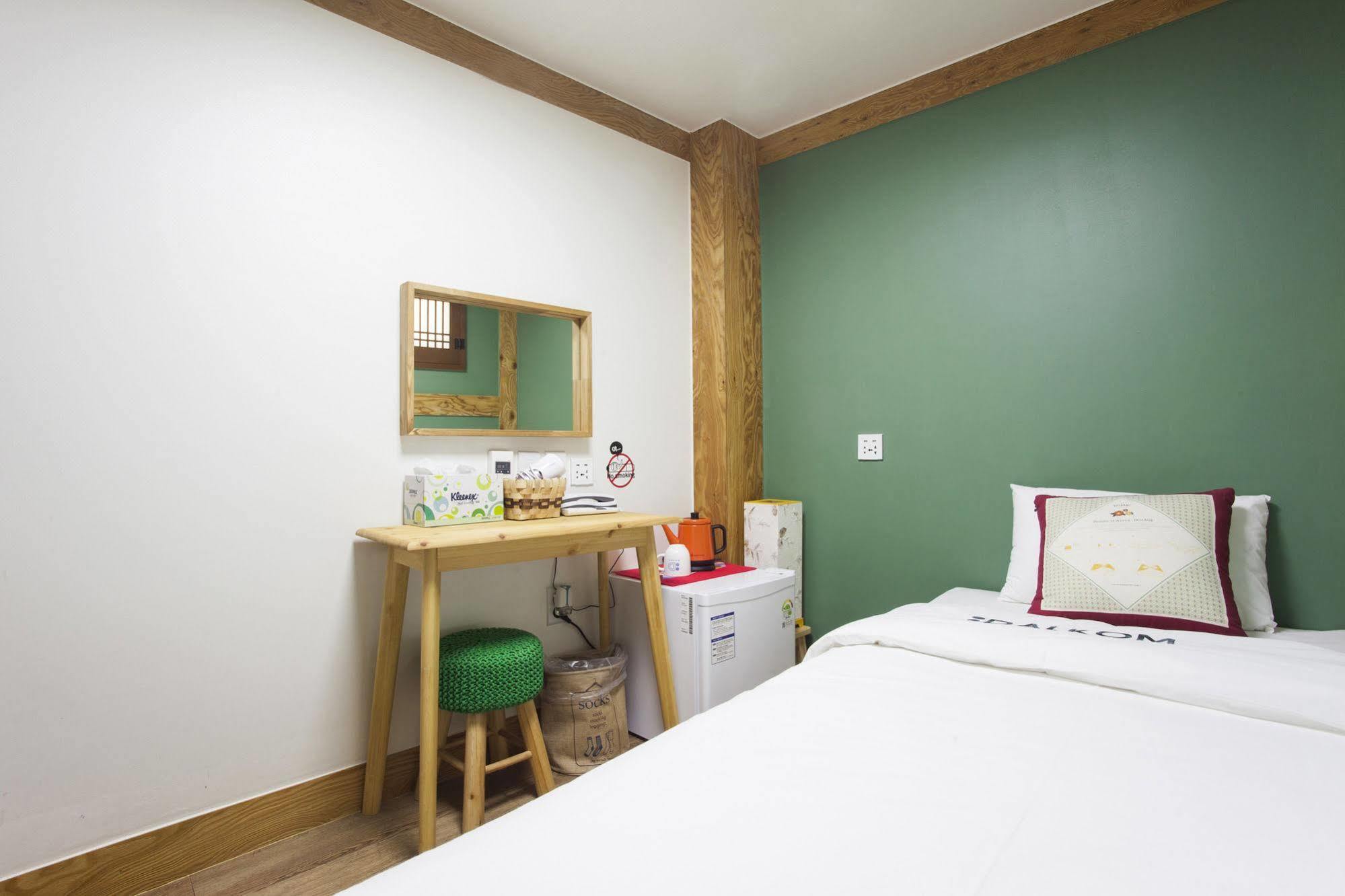Mini Hotel Dalkom In Dongdaemun Séoul Extérieur photo